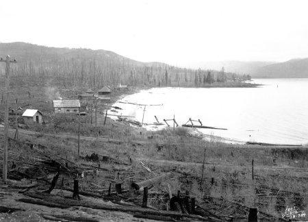 CCC - Camp Kalispell Bay (F-142)        