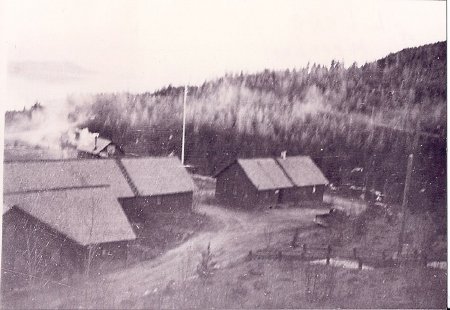 2009.52.99 Mess Hall and Bunk Houses