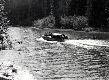 Boats - Government - Kaniksu