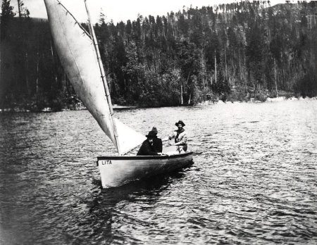 Boats - Recreation - Nonmotorized