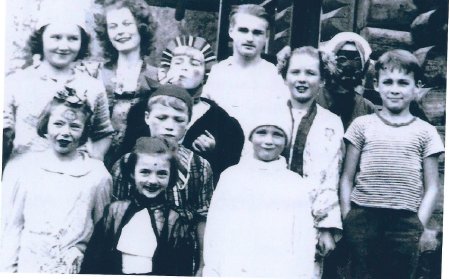 2010.2.1 Lamb Creek 1940 - 1941 Students in Halloween Costumes